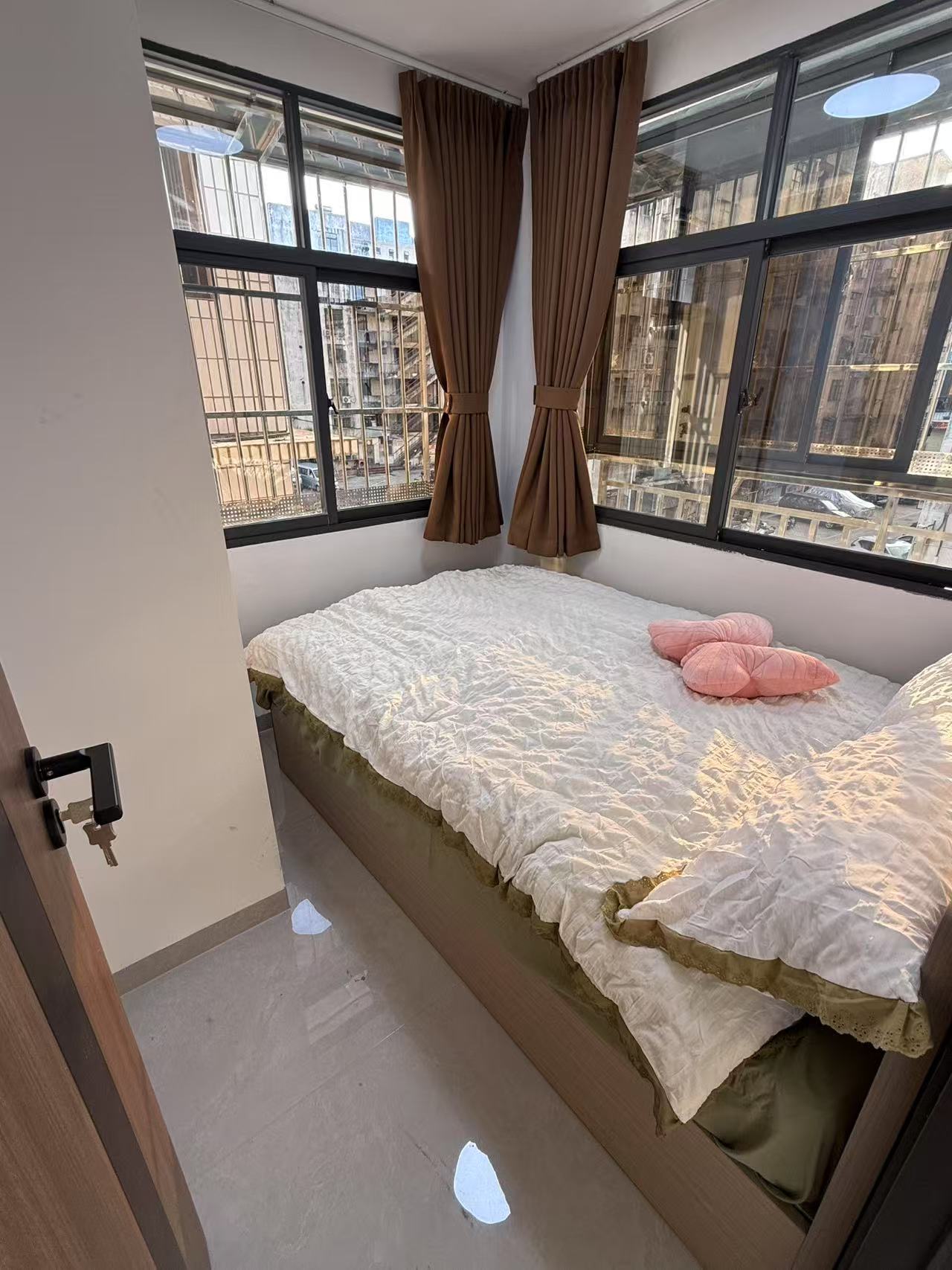 1745206445494241.jpg 8f7fb846fa2accee0e2e3fe568ac0da.jpg