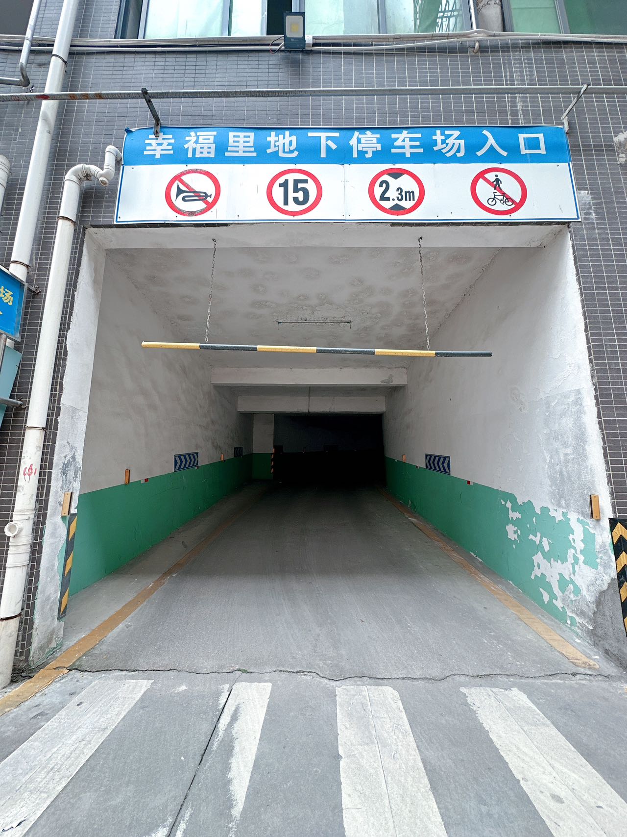 1748398738313639.jpg b8618f4ec5576c8c9b83566d29d69adf.jpg