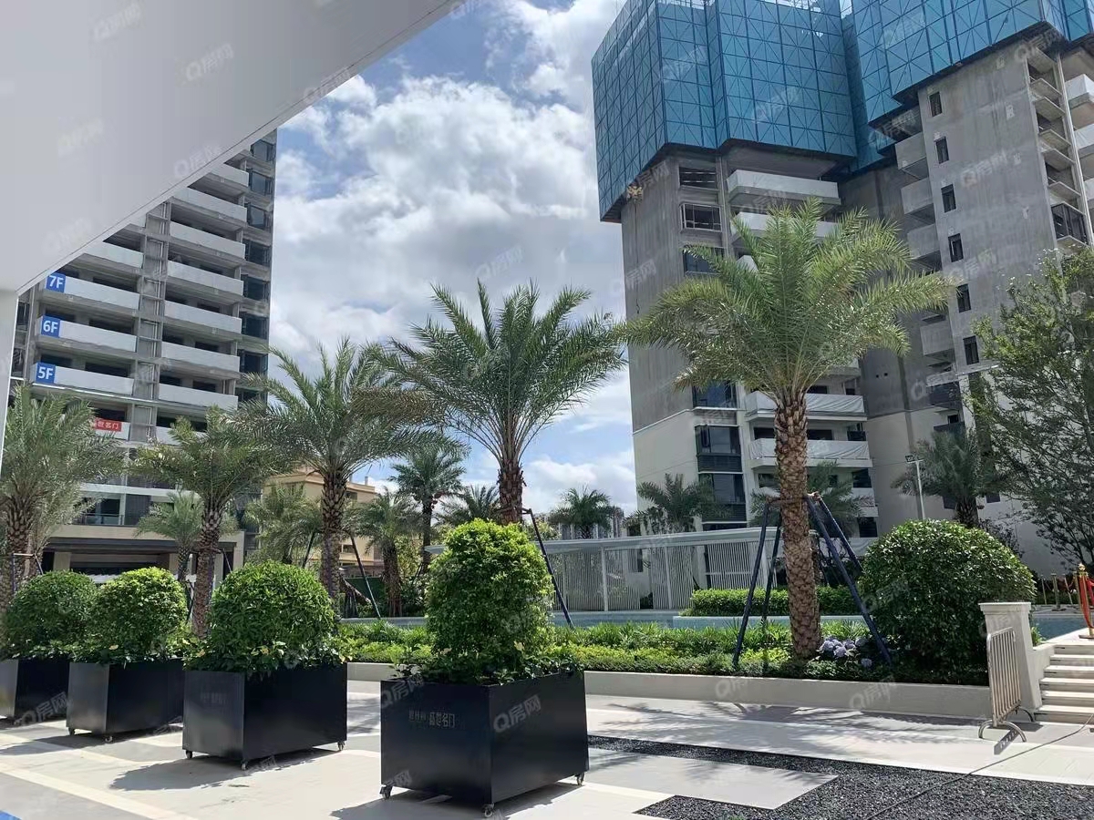 碧桂園盛世名門均價-9500元/平