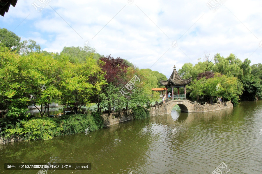 小產權房子好像是沙井房地產業的流行